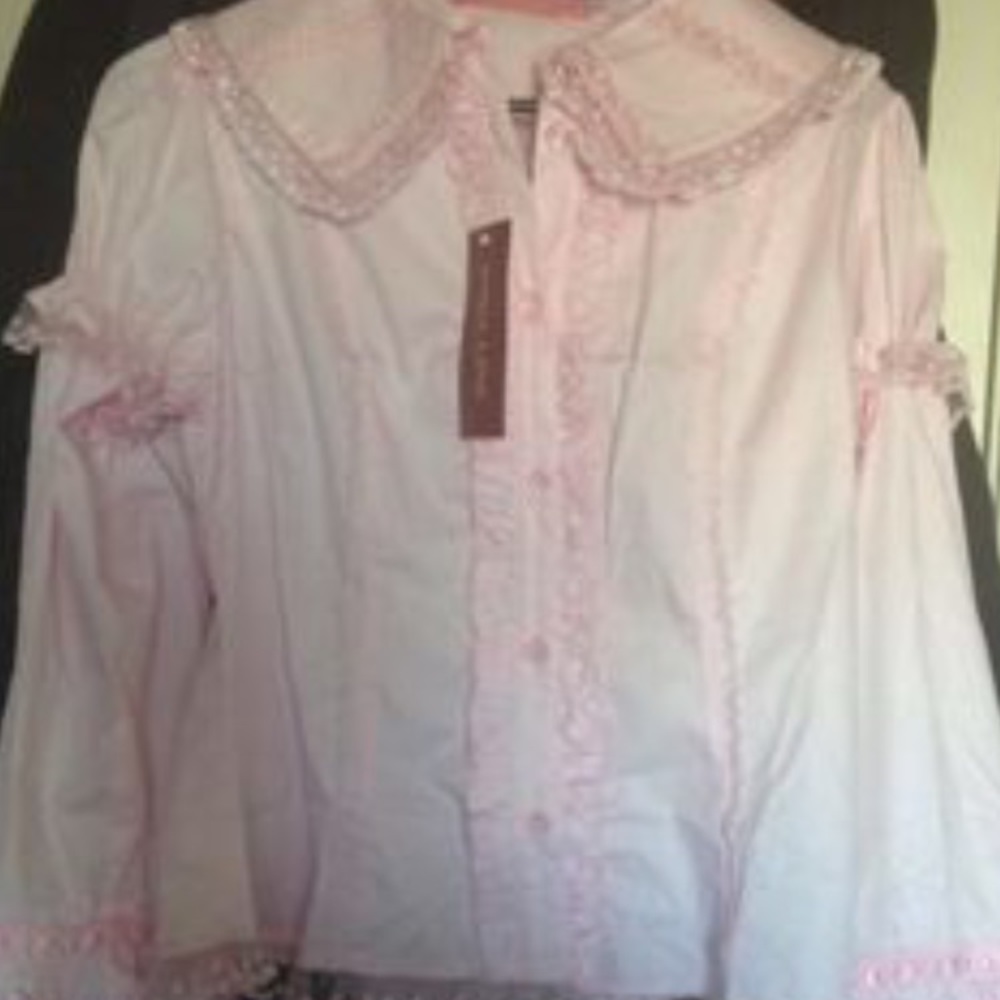 Bodyline detachable sleeve blouse in baby pink